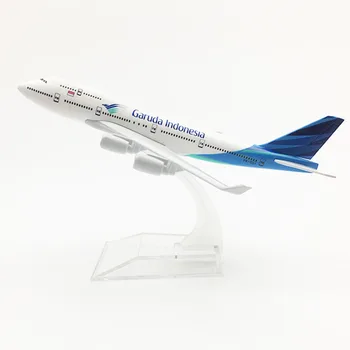 12 см 1:400 Boeing B747-400 Модель Garuda Indonesia Airlines Airways С Базой Airbus Самолет Из Металлического Сплава Коллекционная Модель Самолета 0