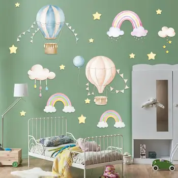 Наклейка на стену с воздушным шаром из мультфильма 