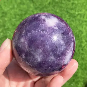 Натуральный камень лепидолит, Хрустальный шар, Слюда, фиолетовый Целебный кристалл