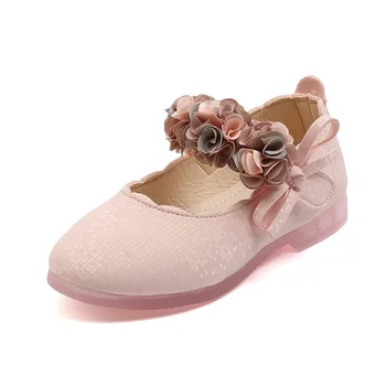 Обувь для малышей и девочек, детские туфли на плоской подошве, принцесса с цветами, бант, Мягкая блестящая кожа, детская праздничная свадебная обувь с цветочным рисунком 22-31