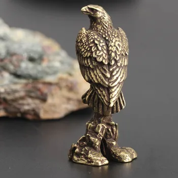 Ретро Латунный Орел ручной работы, Маленькое миниатюрное украшение, Медная птица, статуэтки домашних животных, настольный декор, Медная скульптура животных.