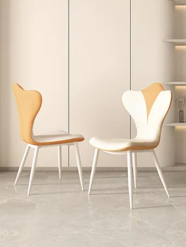 Роскошный итальянский обеденный стул, простой современный обеденный стол небольшого размера, табурет с ветрозащитной спинкой от знаменитостей, новинка 2022 года