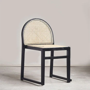 Скандинавские обеденные стулья из искусственной кожи для домашней мебели Обеденные стулья из ротанга Ретро-бытовой Креативный обеденный стул для ресторана