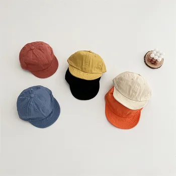 Однотонная детская бейсболка, летняя тонкая детская шляпа с солнцезащитным козырьком для мальчиков и девочек, Корейские кепки с регулируемыми мягкими полями для малышей. 1