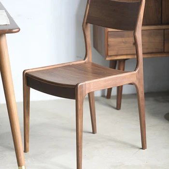Обеденный стул со спинкой Мягкое рулонное сиденье из дерева Spade Для большой квартиры, устойчивая скоба, широкий радиальный стул 2